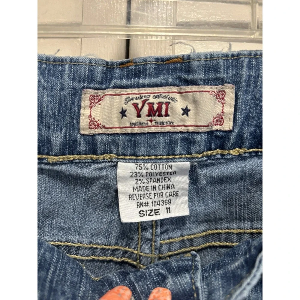 YMI Flare Denim Jeans Size 11 Mid Rise Zip/Button Pockets Light Wash - Picture 3 of 6